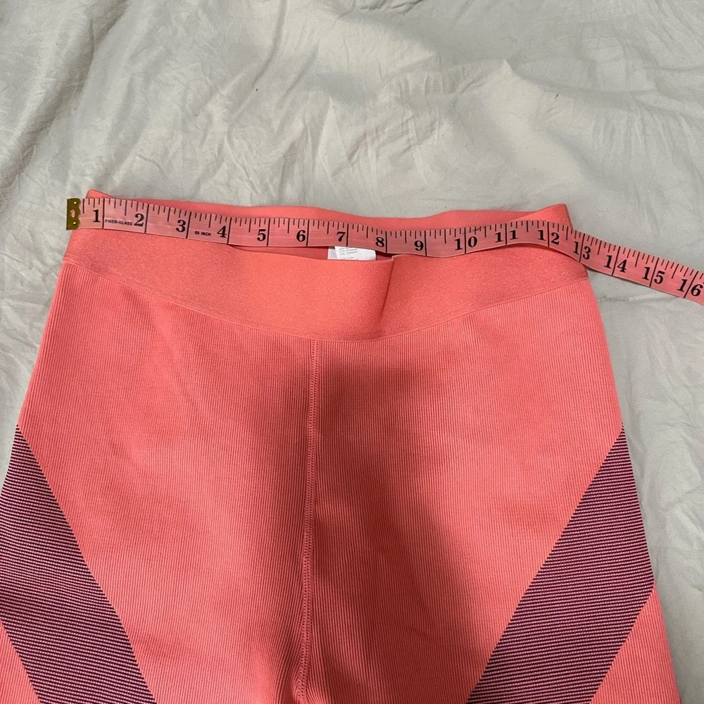 Fabletics Outift - Picture 3 of 16